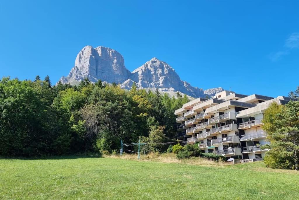 Chez K&D Au Col De L'Arzelier Apartment Chateau-Bernard Luaran gambar